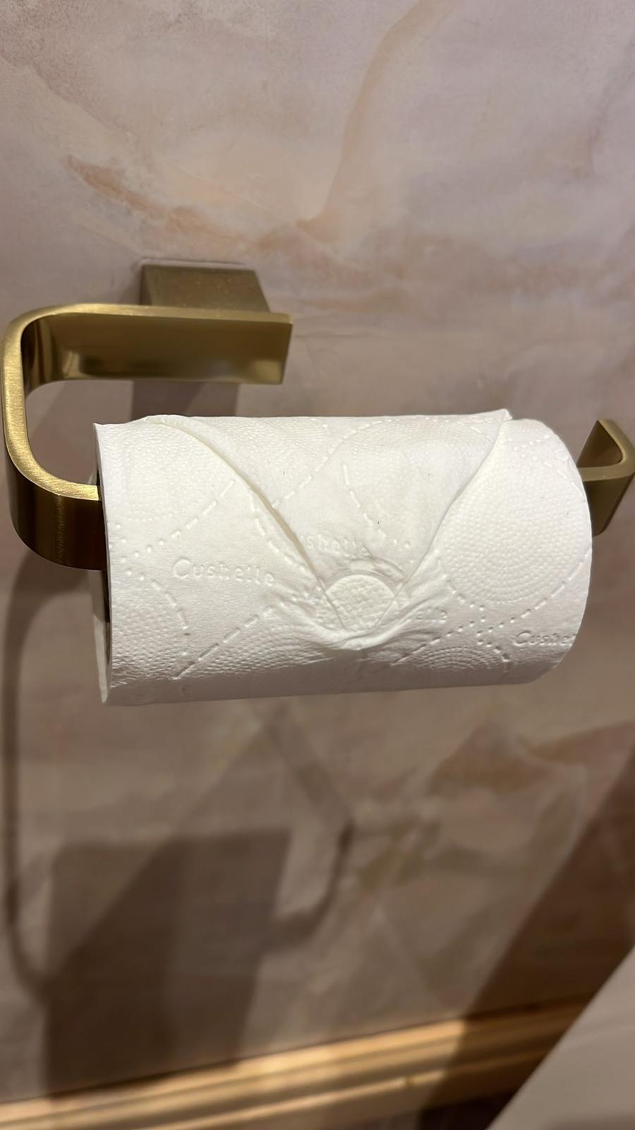 Bathroom accessory detail thumbnail